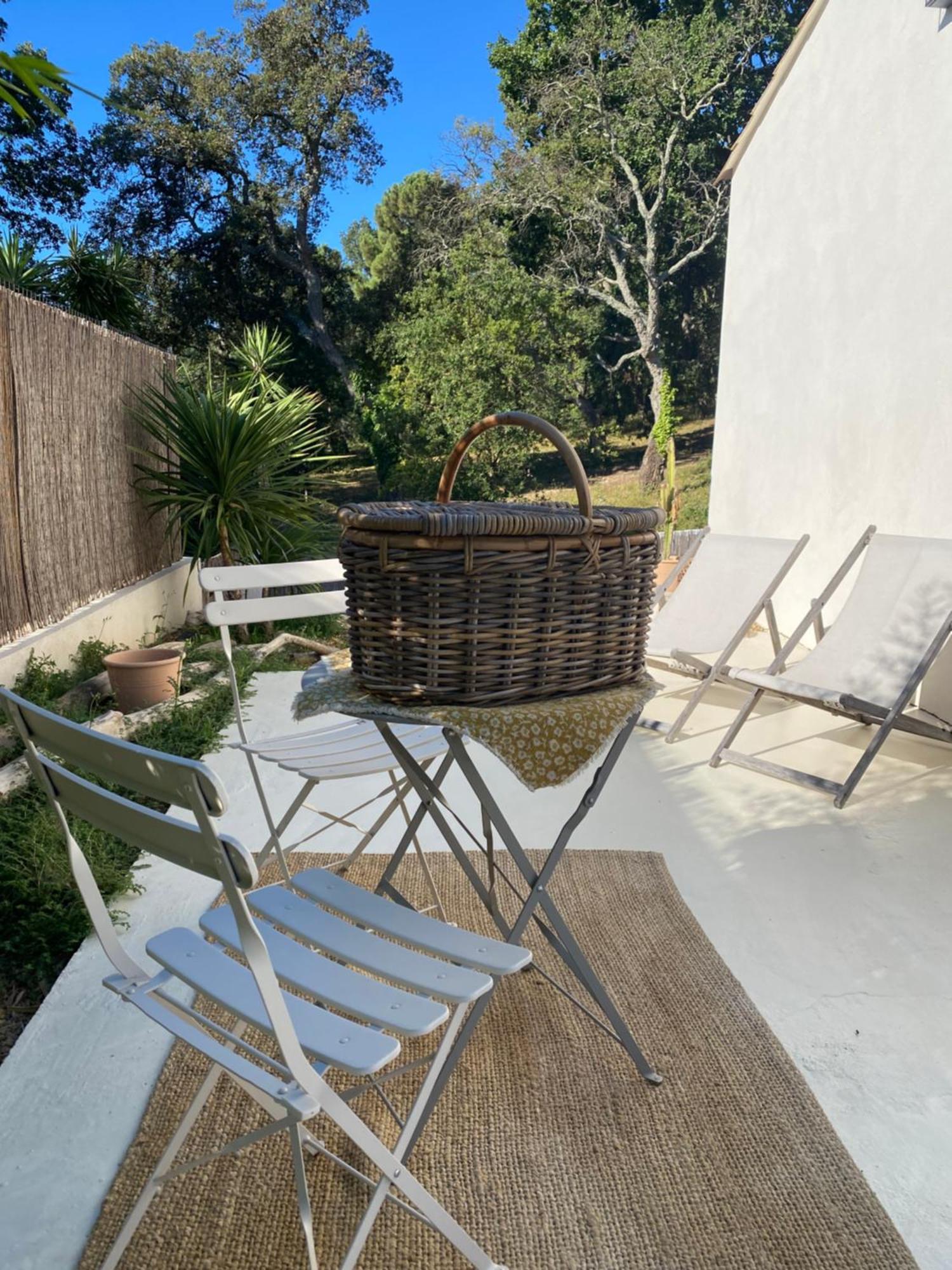 Bed and Breakfast Le Cabanon de Val Gassin Exterior foto